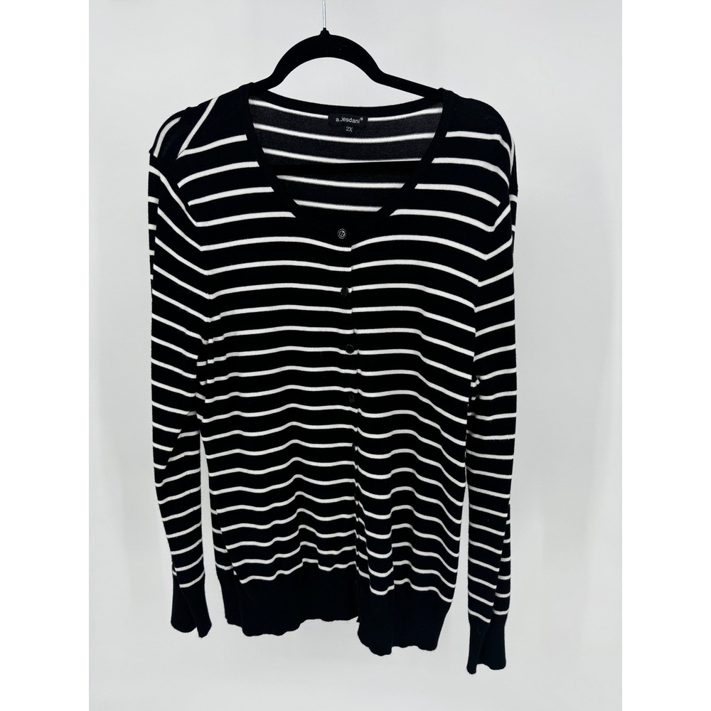 a. lesdani Womens 2X Black White Striped V Neck Button Front Cardigan Sweater